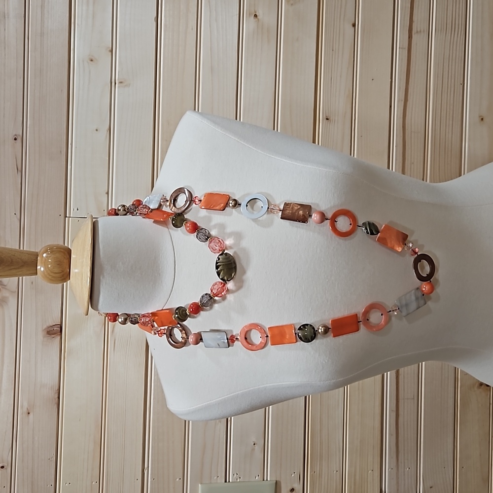 2 Necklaces Vintage Mother of Pearl and Glass Orange Fall